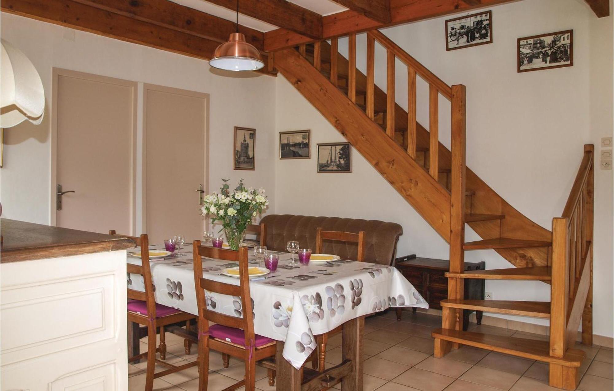 3 Bedroom Awesome Home In Lézardrieux מראה חיצוני תמונה